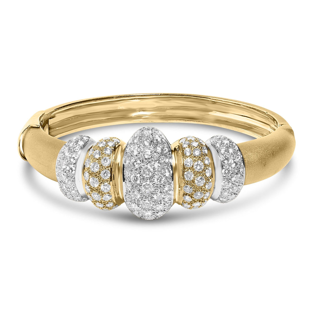 18K Gold 6.00 Cttw Diamond Graduating Dome Bangle Bracelet (G-H Color, VS2-SI1 Clarity)