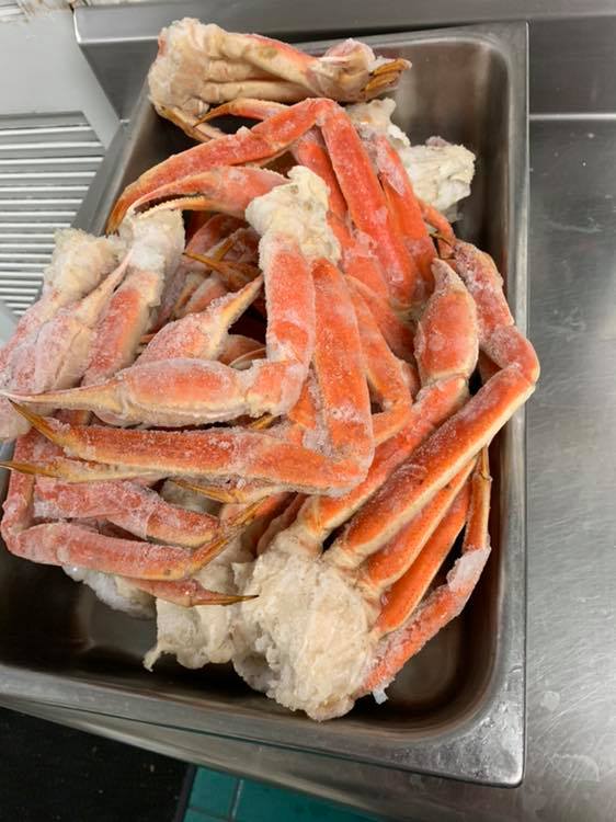 Colossal Alaskan Snow Crab Clusters — Wild-Caught, Flash-Frozen | 5, 10 & 30 lbs