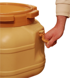 Honey Storage Tank with Honey Gate - 9.3 Gallons