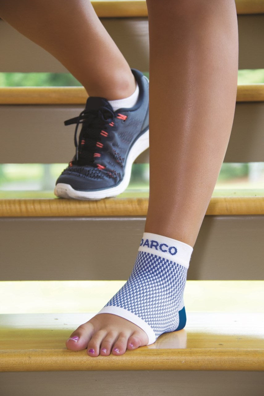DARCO DCS Plantar Fasciitis Sleeve - Small - Women's 4-6.5 / Men's 3-5.5 - Original - Plantar Fascia Support & Pain Relief