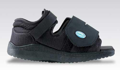 Darco Med-Surg Post-Op Shoe - Men's Small, Square Toe, Black - Foot Protection & Comfort