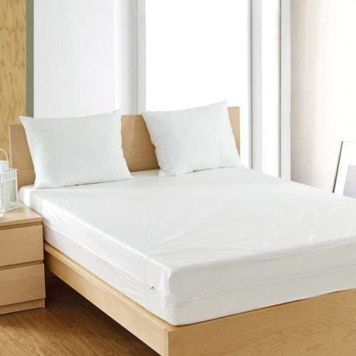 Full Size Zippered Mattress Protector 54 x 75 x 9 - Waterproof & Flame Retardant