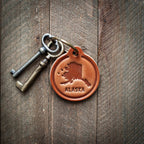 Alaska State Silhouette Leather Keychain Circle