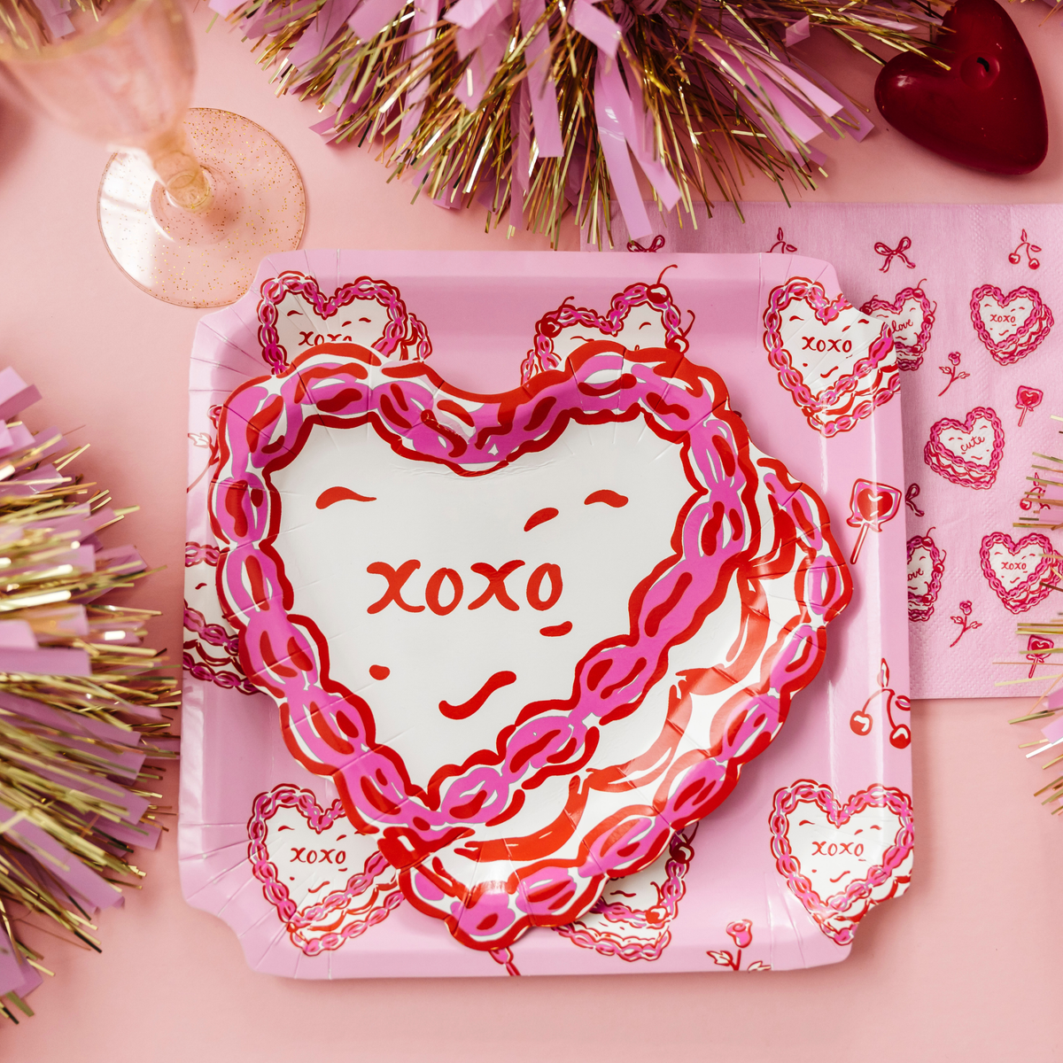 XOXO Heart Cake Plate
