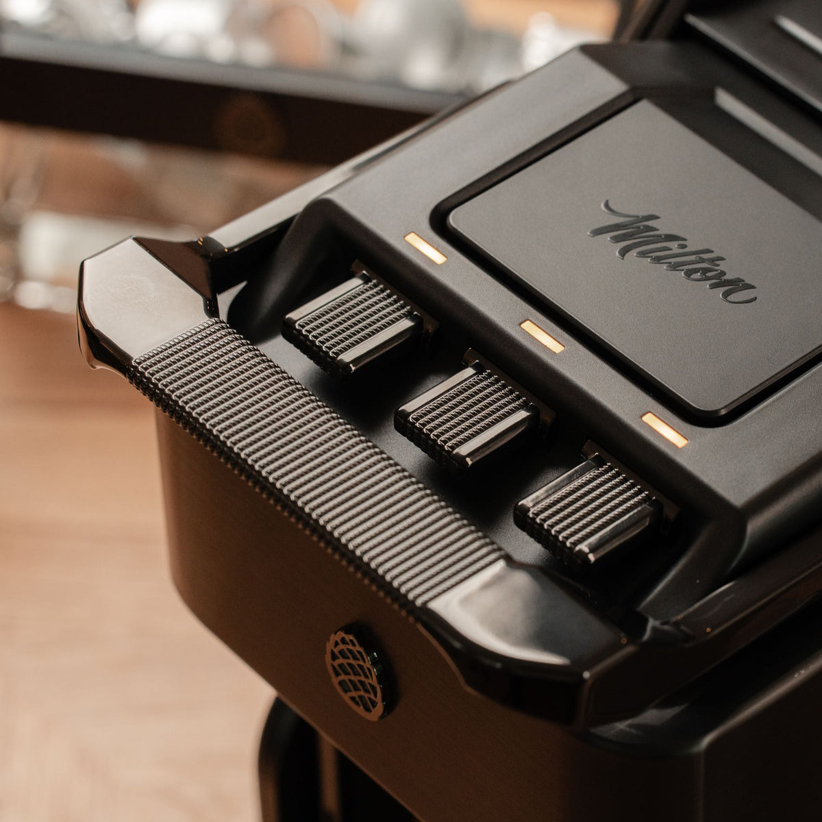 Line1 Espresso and Coffee Machine: Brushed Nickel & Saddle