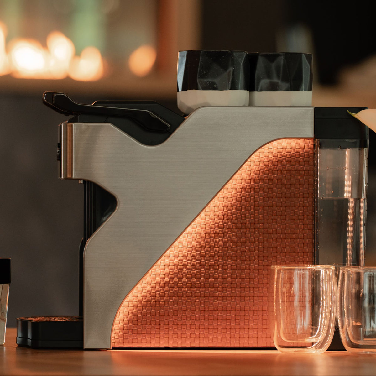 Line1 Espresso and Coffee Machine: Brushed Silver & Saddle