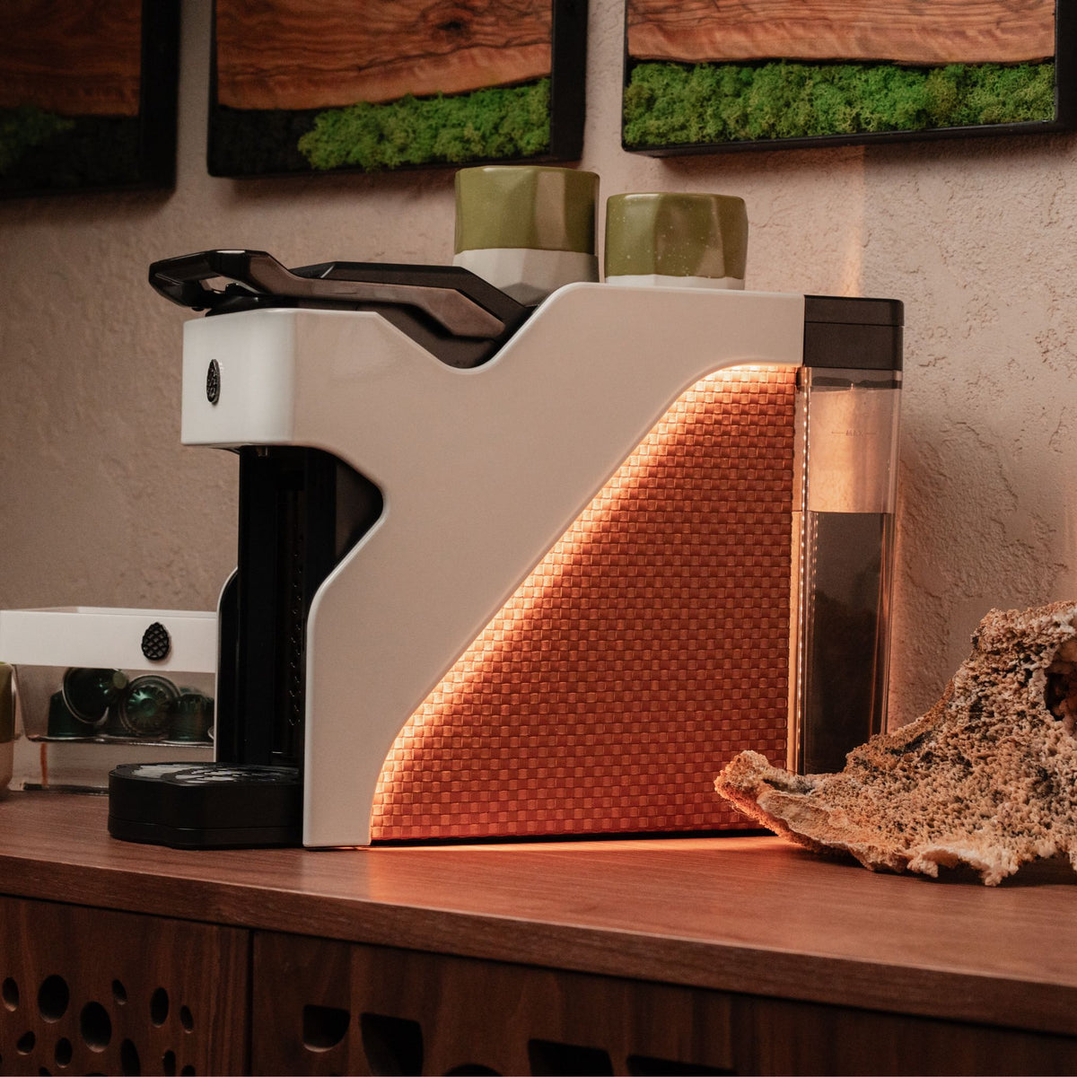 Line1 Espresso and Coffee Machine: Glacier & Saddle