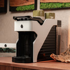 Line1 Espresso and Coffee Machine: Glacier & Onyx
