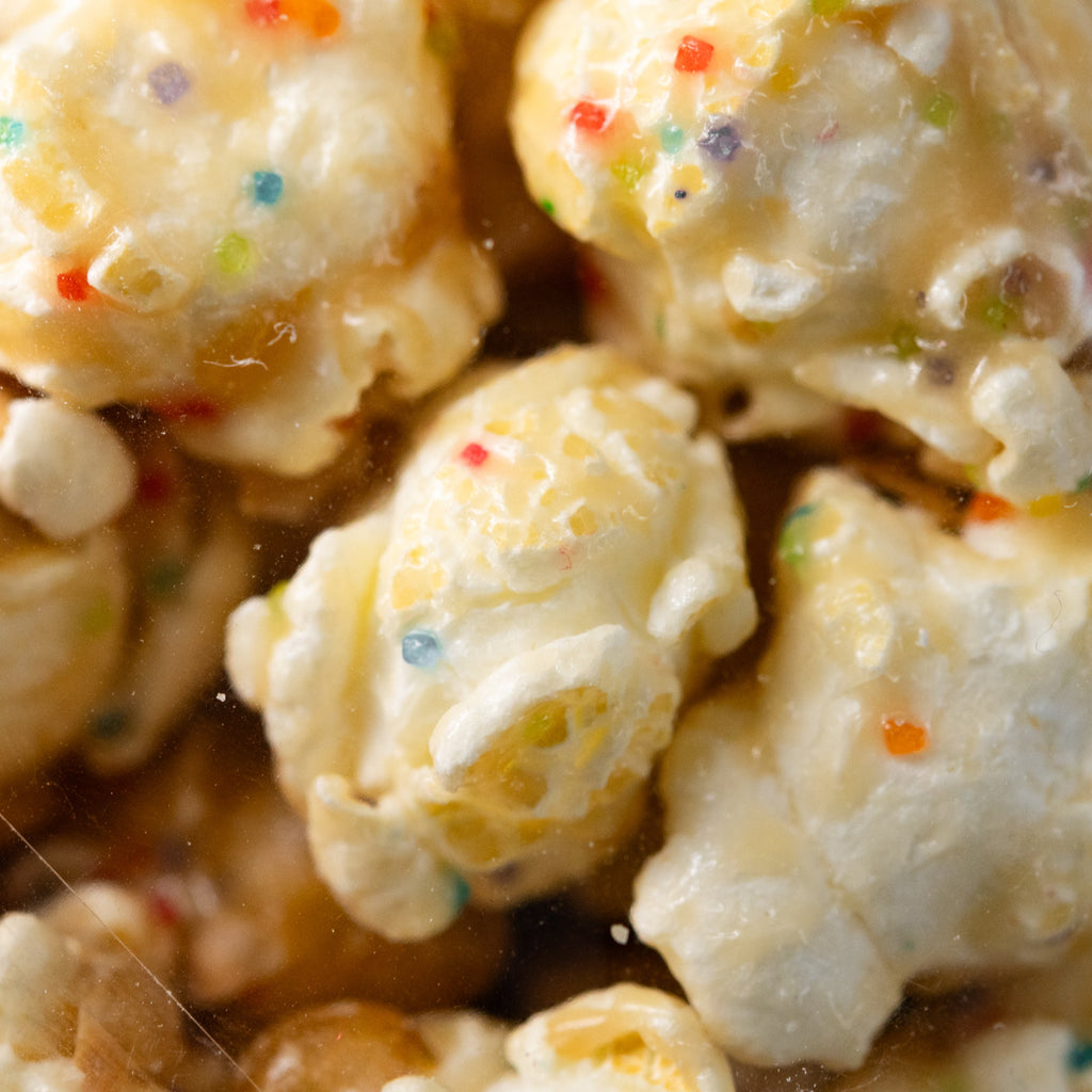 Sugar Cookie Dough Popcorn | Pack of 4 | 7 oz | HR Poppin' Snacks