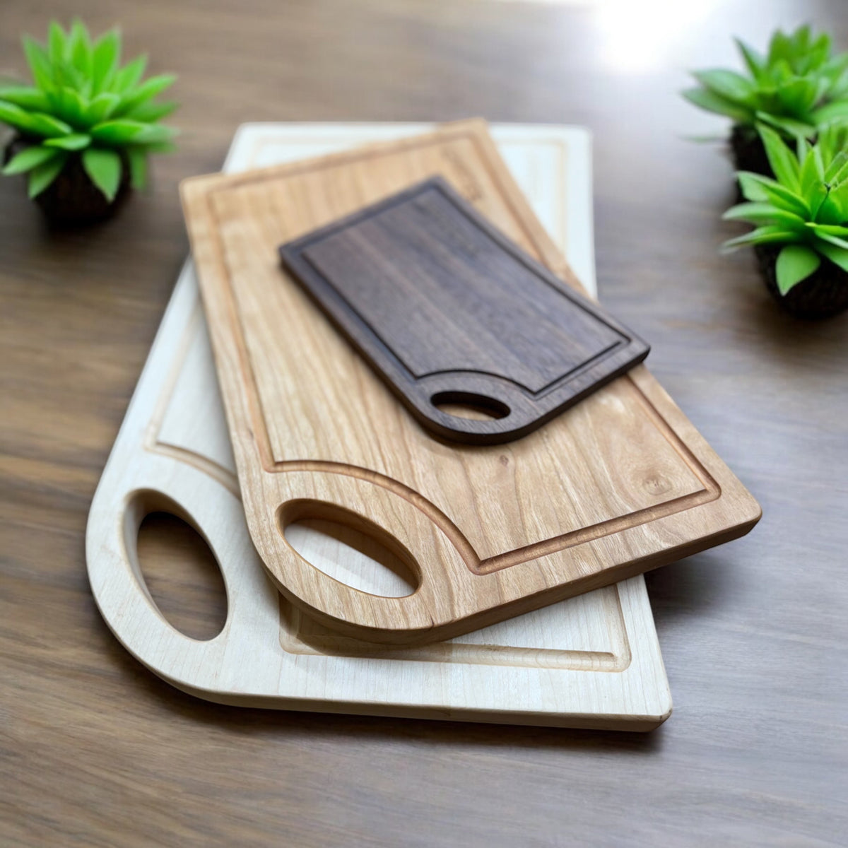 Frontier 16 x 11 Classic Cutting Board