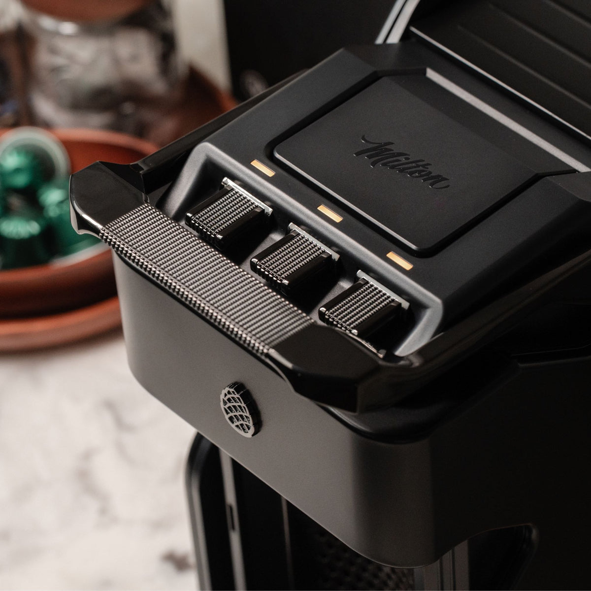 Line1 Espresso and Coffee Machine: Satin Black & Saddle