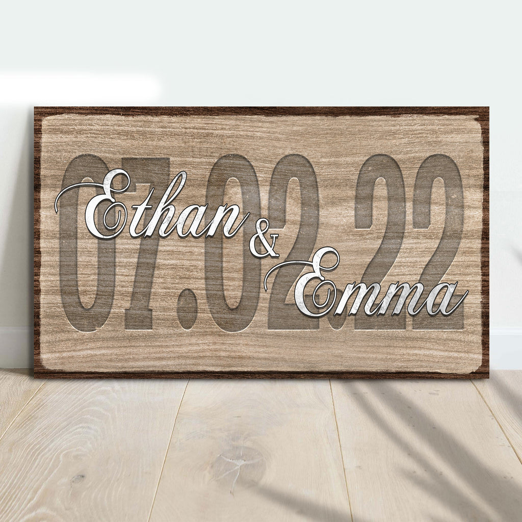 Couple Wedding Date Sign