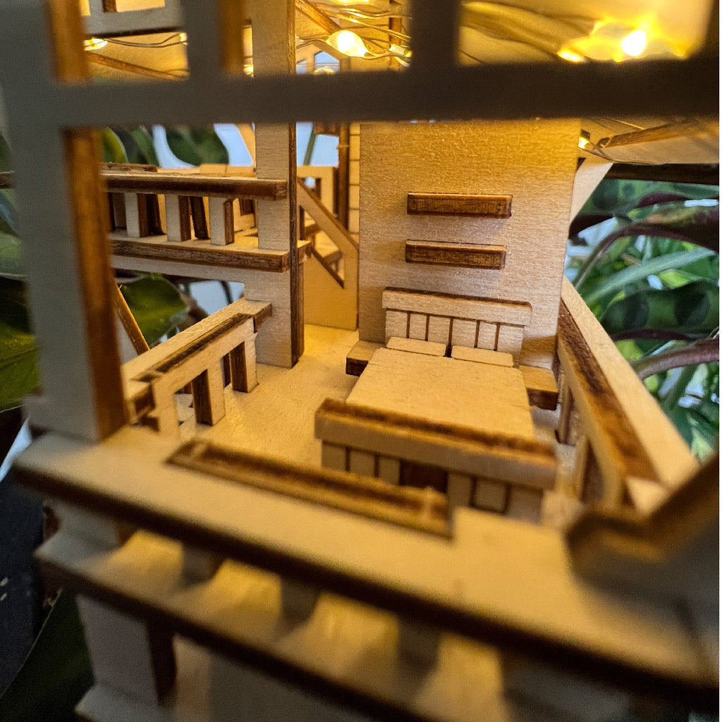 Tropical Lookout + Free USB Timer Light