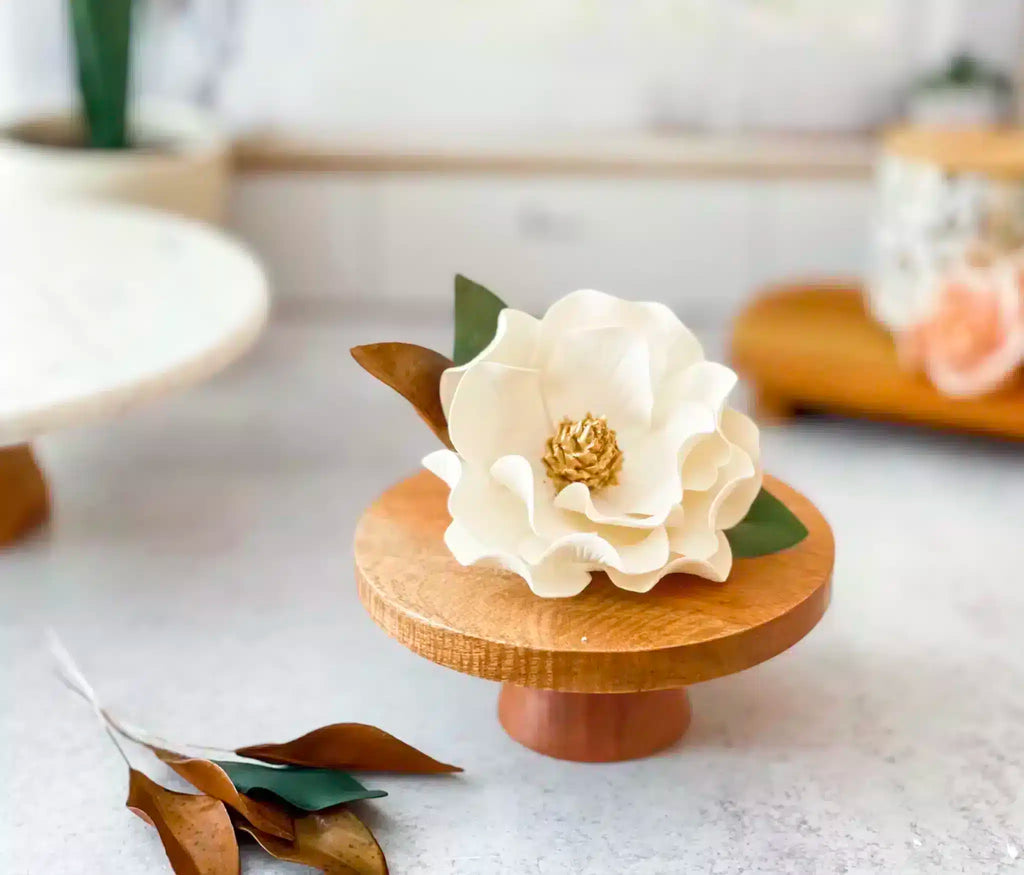 Magnolia Leaves - Set of 3 Gumpaste Leaves
