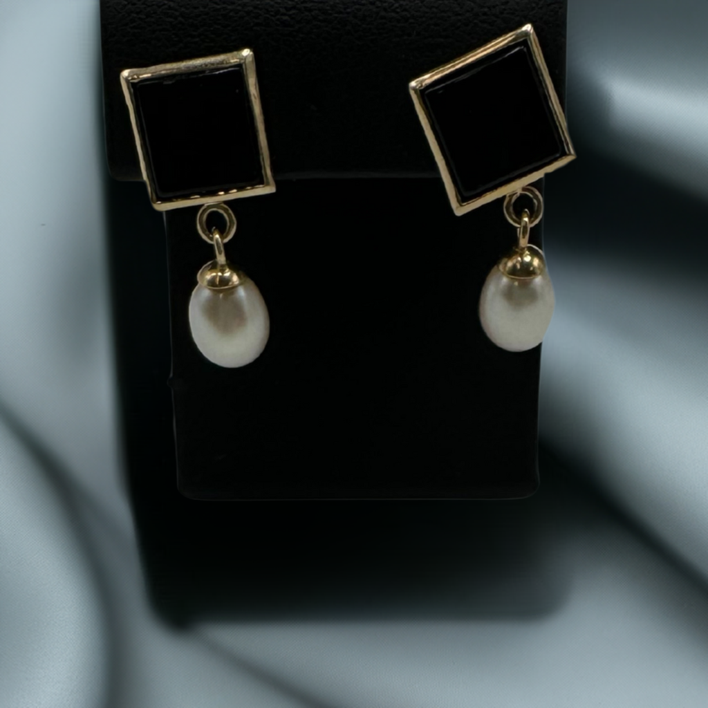 Black Onyx & Pearl Earrings | 14k Gold | .25" x .75" | Jules Jewelbox