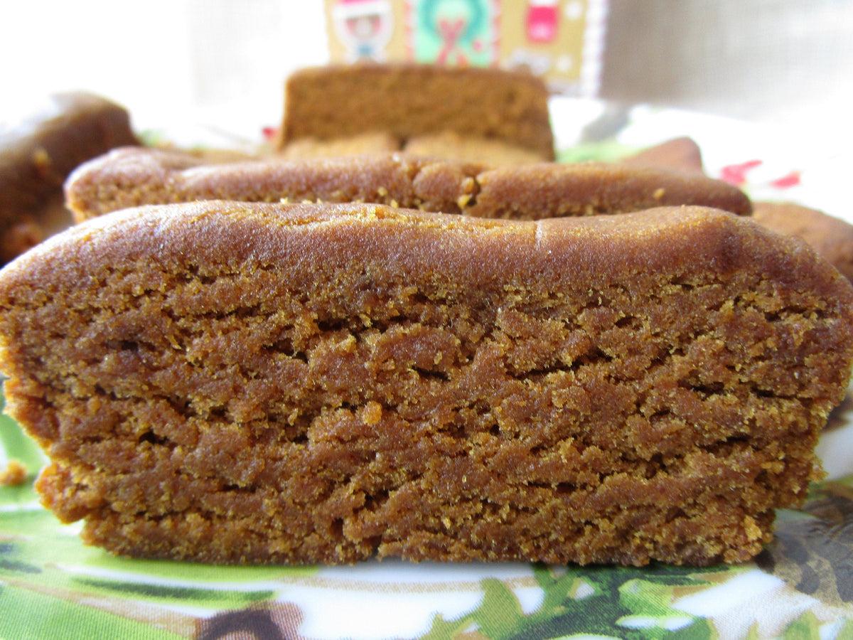 Gluten free Gingerbread Cake Loaf, Muffins, Dairy Free, Egg Free, Vegan, Coconut Sugar, Holiday Breakfast, Christmas Gift, Warm spice cakes