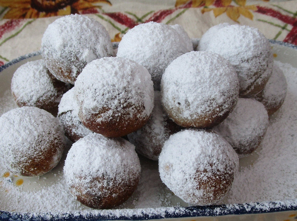 Gluten Free Munchkins, Dairy Free, Egg Free, Vegan, Chocolate, Vanilla, Cinnamon, Peanut Free, School Safe Snacks, Halloween class party