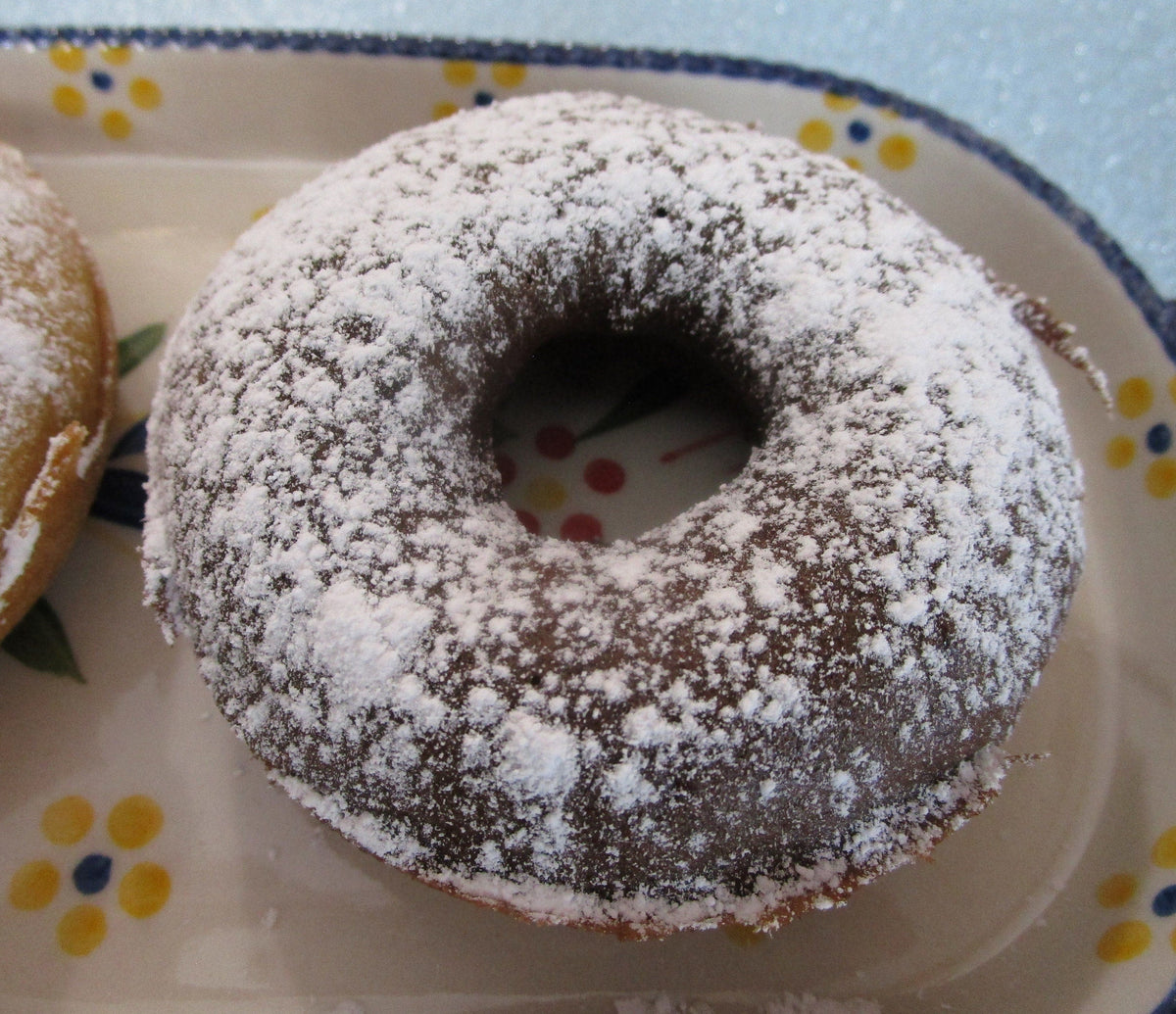 Gluten Free Powdered Donuts, Dairy Free, Egg Free, Chocolate, Vanilla, Cinnamon, Nut Free, Vegan, Birthday Gifts, Fall desserts, Holiday