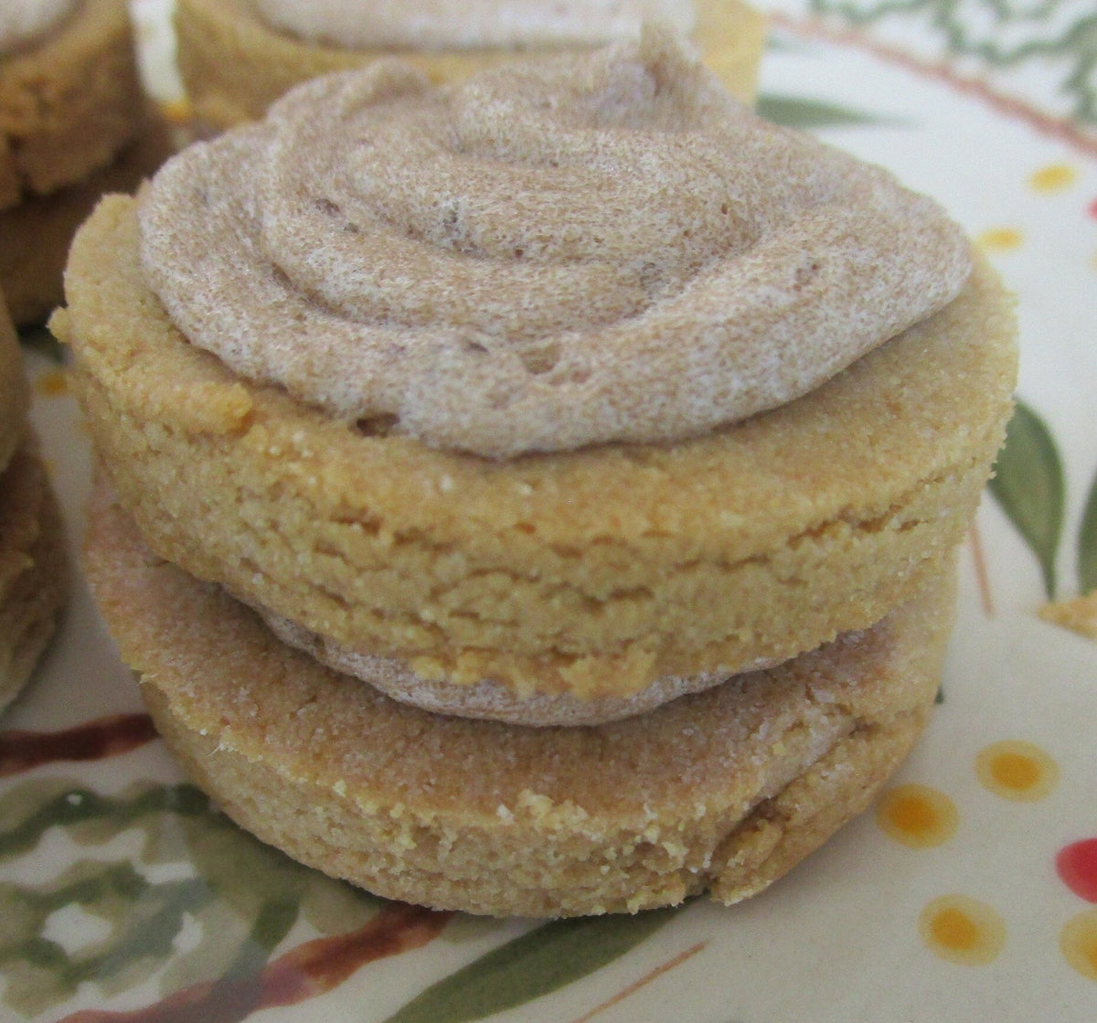 AIP Paleo Maple Frosted Cookie Sandwich, Grain Free, Gluten Free, Egg Free, Nut free, Dairy Free, Vegan, Autoimmune Protocol, Low Histamine