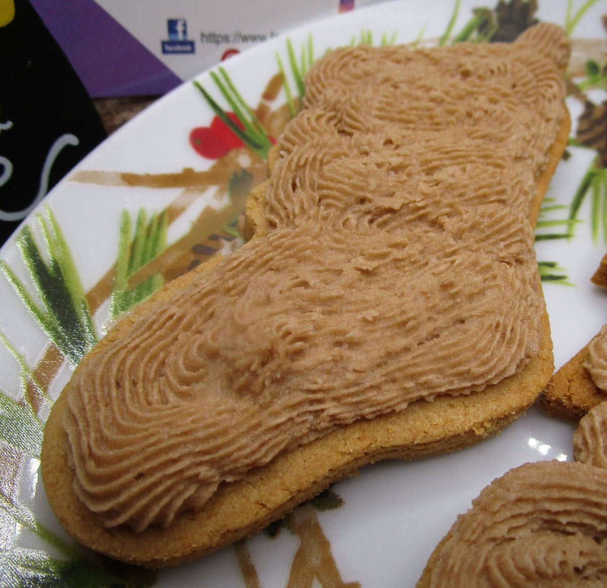 AIP Palep Maple Frosted Holiday Cookies, Christmas /Hanukkah, Gluten Free, Dairy Free, Grain Free, Vegan, Autoimmune Protocol, Low Histamine