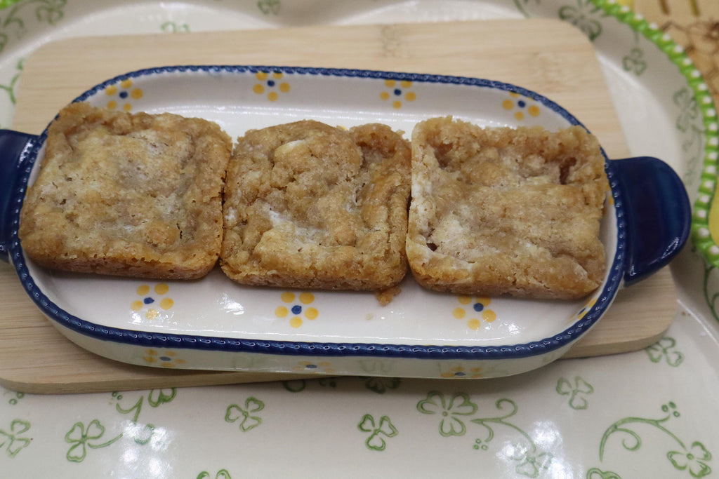 Gluten Free Blondie Bar, Dairy Free, Egg Free, Vegan, Nut Free, Birthday Treats, Holiday Dessert, Marshmallow snack, Halloween, School Safe