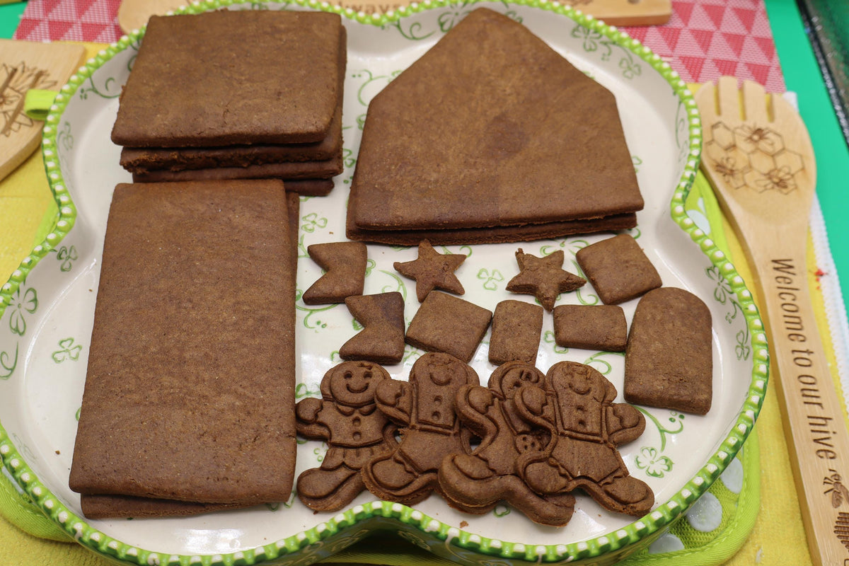 Gluten Free Gingerbread House Kit, Dairy Free, Vegan, Egg Free, Nut Free, Holiday Traditions, Family Gifts, class activity, allergy friendly