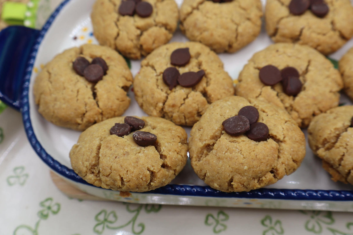 High Protein Peanut Butter Blossoms, Sugar Free, Gluten Free, Dairy Free, Egg Free, Vegan, Post workout, Halloween Candy, Christmas Cookies