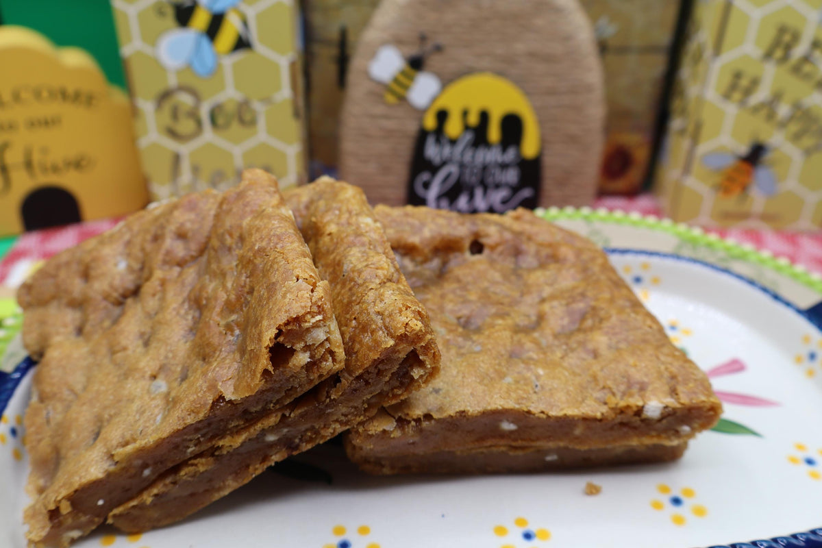 Gluten Free Blondie Bar, Dairy Free, Egg Free, Vegan, Nut Free, Birthday Treats, Holiday Dessert, Marshmallow snack, Halloween, School Safe